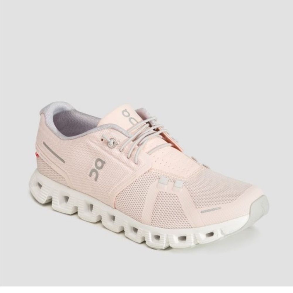 NEW On Cloud 5 Women’s Running Shoes - Picture 2 of 9